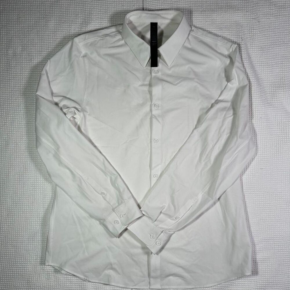 Lululemon Men's White Shirt